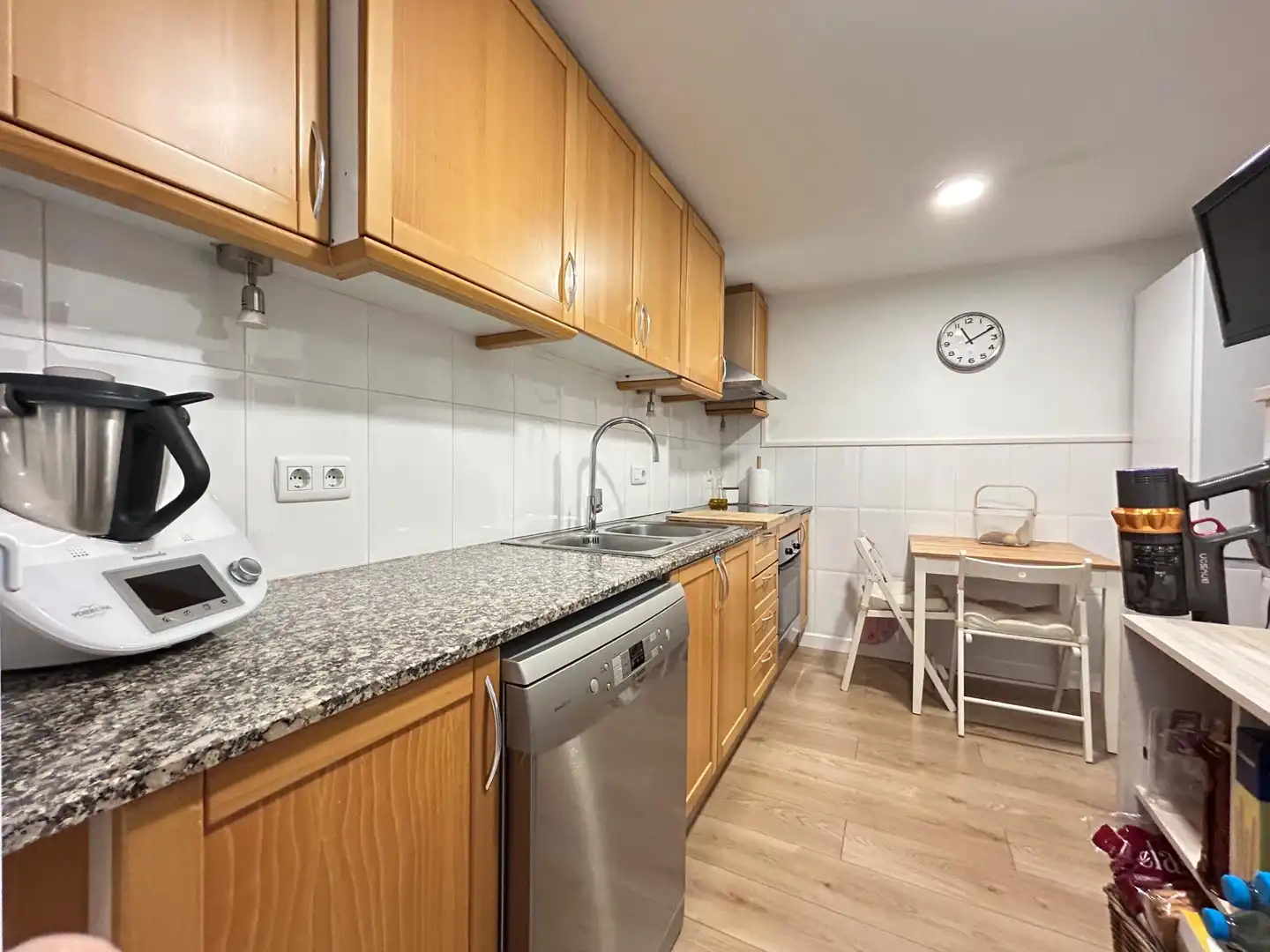 Kitchen of Attic for sale in Mataró  with Air Conditioner, Heating and Parquet flooring