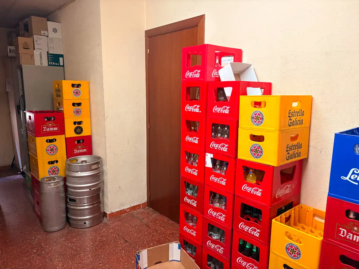 Local en traspaso en Sant Just Desvern con Aire acondicionado, Calefacción y Terraza