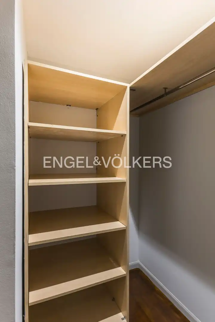 Dormitori de Àtic de lloguer en Madrid amb Aire condicionat, Calefacció i Parquet