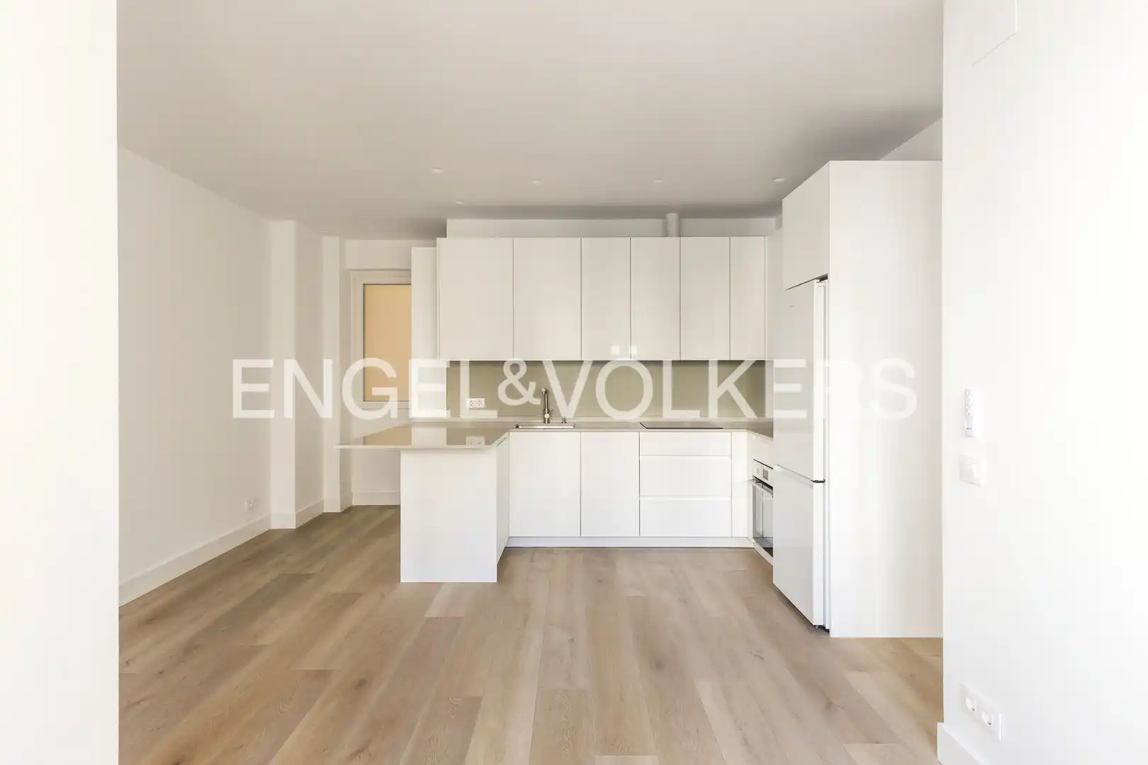 Küche von Wohnung zur Miete in Madrid mit Klimaanlage und Heizung
