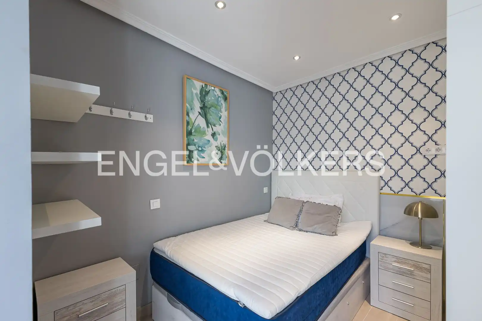 Bedroom of Flat for sale in Madrid  with Air Conditioner, Heating and Parquet flooring