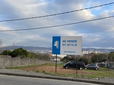Terreny rústic en venda a SANTA MARIÑA