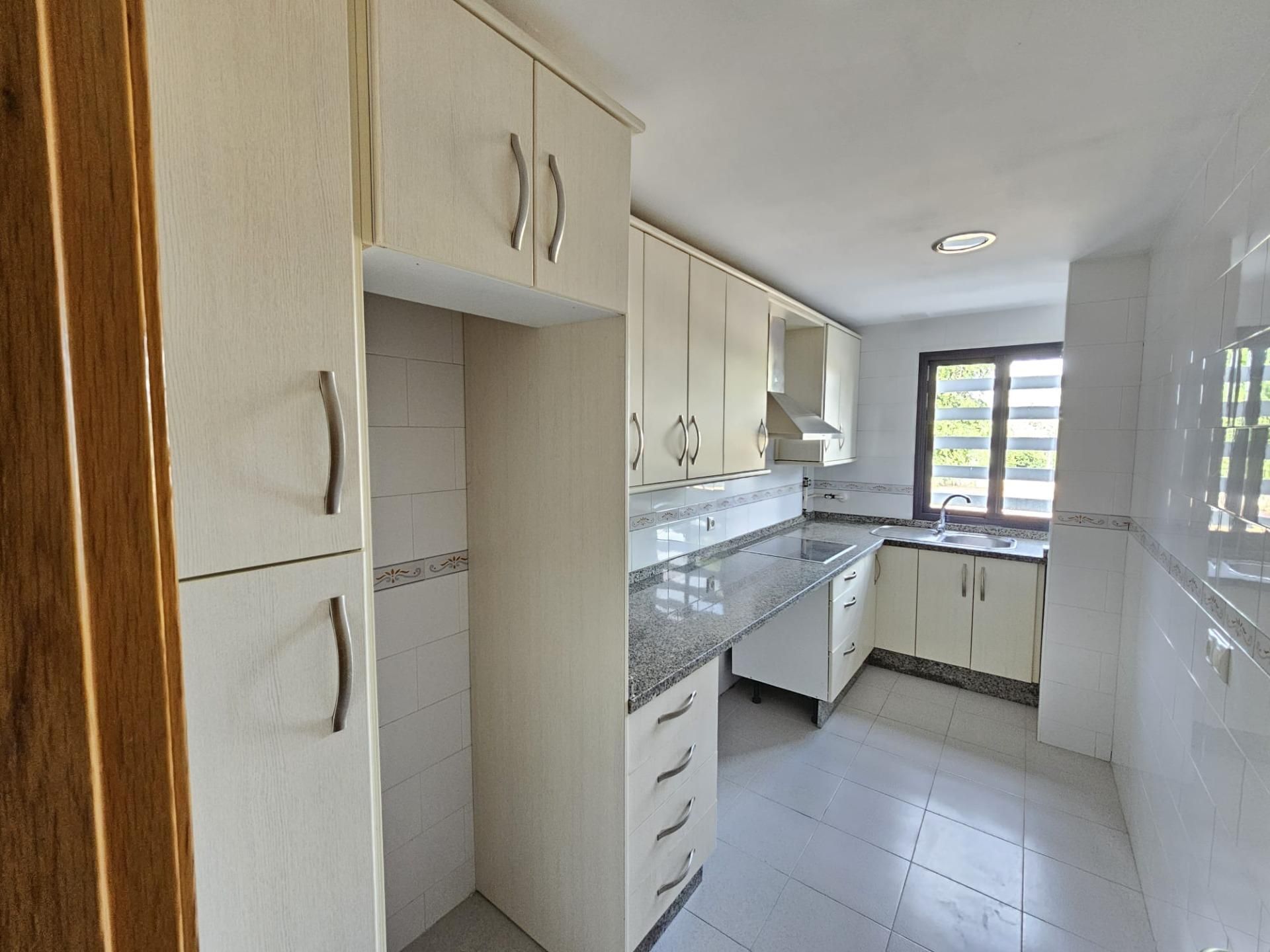 Kitchen of Flat for sale in  Córdoba Capital  with Storage room