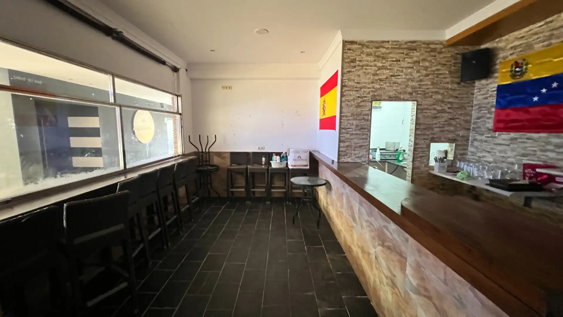 Commercial properties for rent in Torrox  with Air Conditioner and Furnished