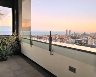 Terrace of Attic to rent in  Barcelona Capital  with Air Conditioner, Heating and Parquet flooring