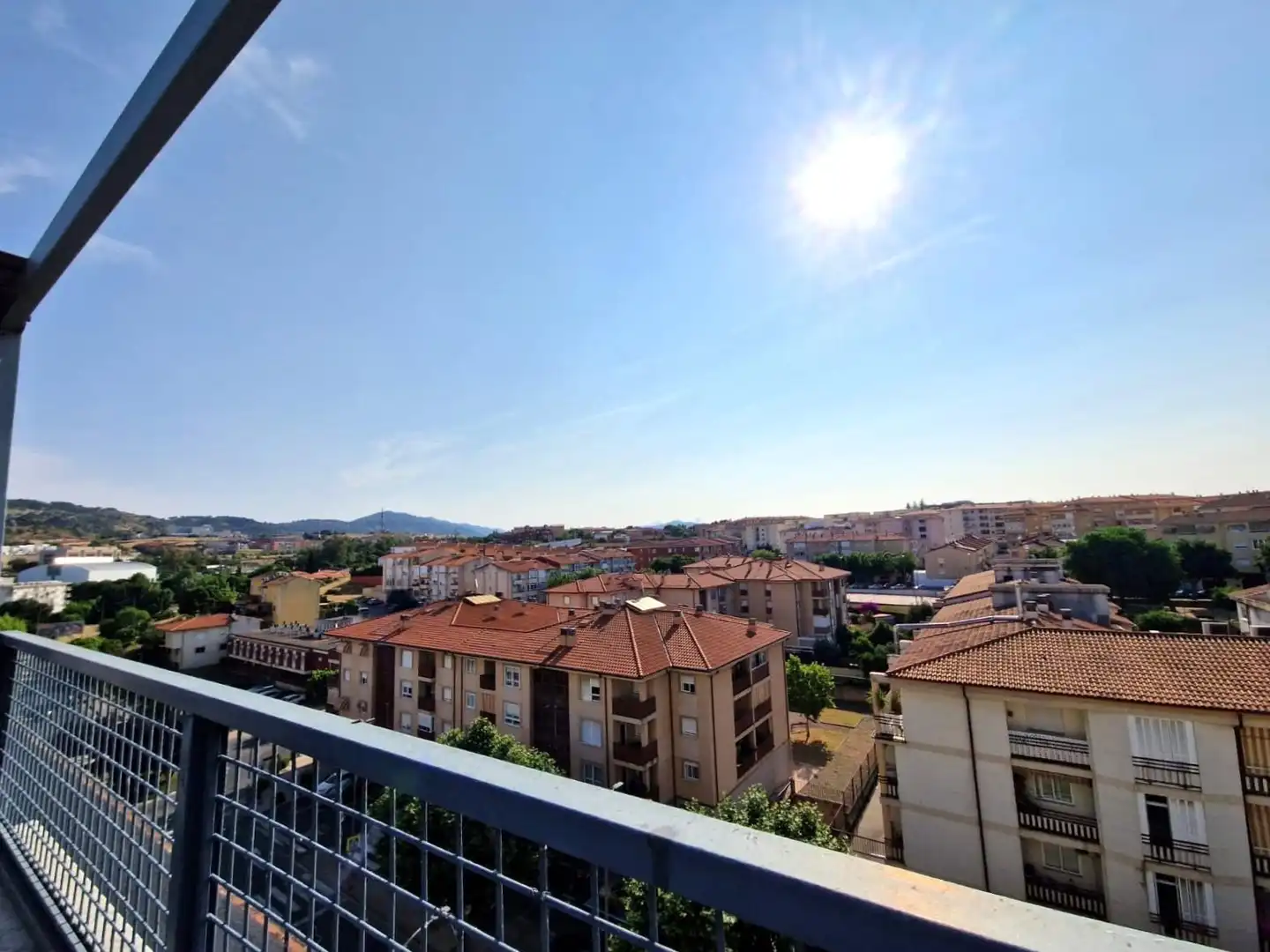 Vista exterior de Ático en venta en Plasencia con Aire acondicionado, Calefacción y Terraza