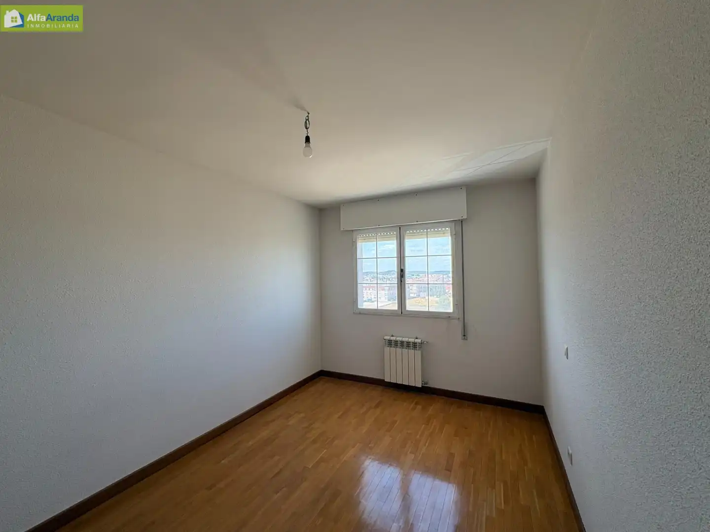 Bedroom of Flat for sale in Aranda de Duero  with Heating, Parquet flooring and Terrace