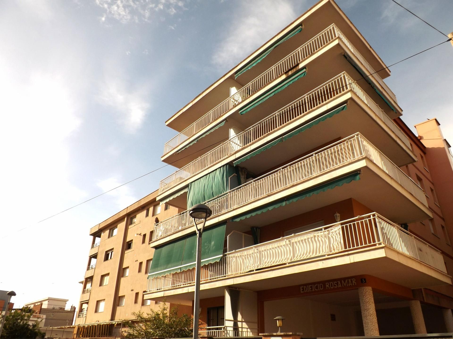 Exterior view of Flat for sale in Calafell  with Terrace and Storage room