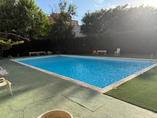 Piscina de Pis en venda en  Murcia Capital amb Calefacció, Jardí privat i Terrassa