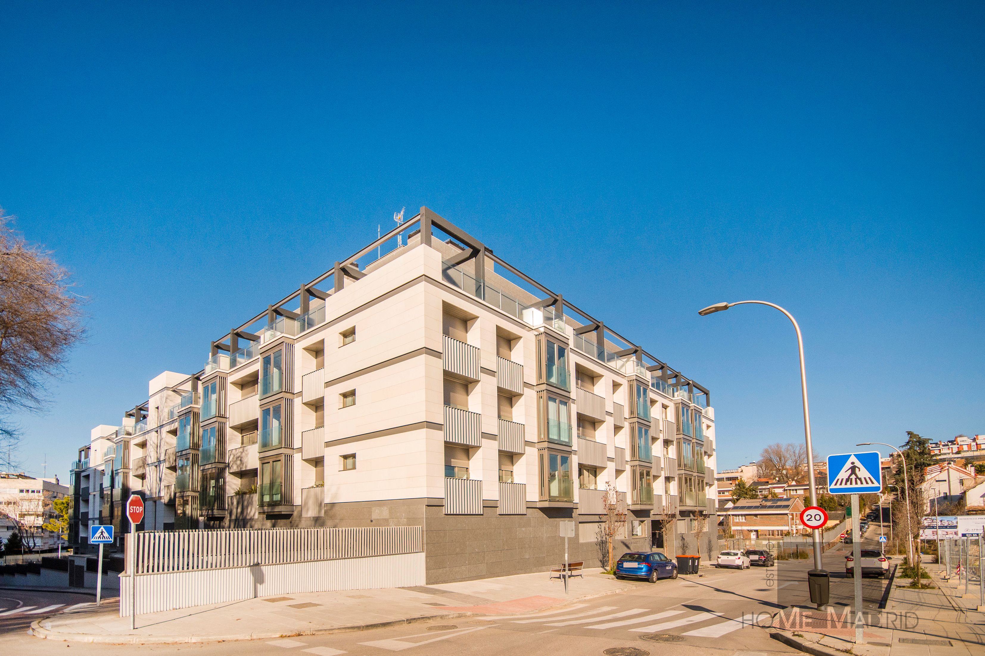 Exterior view of Flat for sale in  Madrid Capital  with Air Conditioner, Heating and Storage room