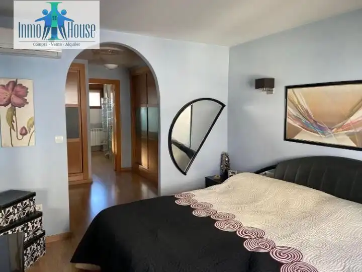 Habitación de Casa o chalet en venta en Albacete con Aire acondicionado, Jardín privado y Terraza