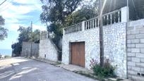 Vista exterior de Casa o xalet en venda en Pineda de Mar amb Terrassa