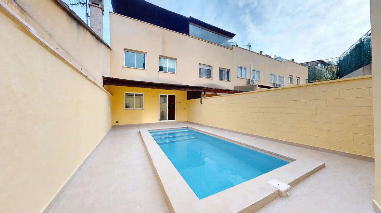 Swimming pool of Detached homes for sale in Alcoy / Alcoi  with Air Conditioner, Heating and Terrace
