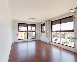 Sala d'estar de Apartament de lloguer en  Valencia Capital amb Aire condicionat, Calefacció i Parquet