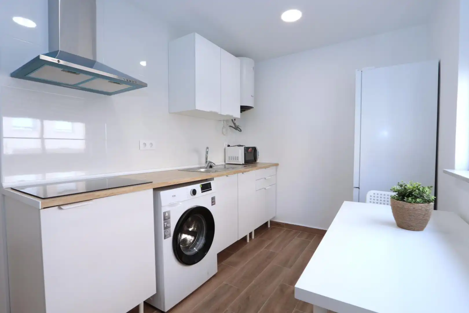 Kitchen of Flat for rent in Cartagena  with Terrace and Furnished