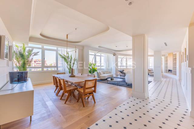 Apartamento en Venta en Alcalá 150 en Goya