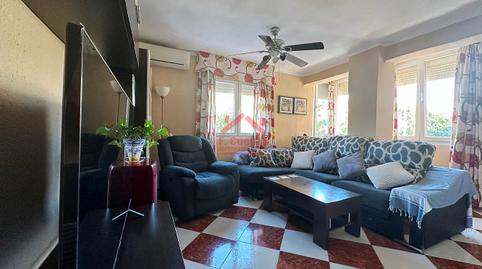 Foto 2 de Apartament en venda a San Alberto - La Alcubilla - Florisol, Málaga Capital