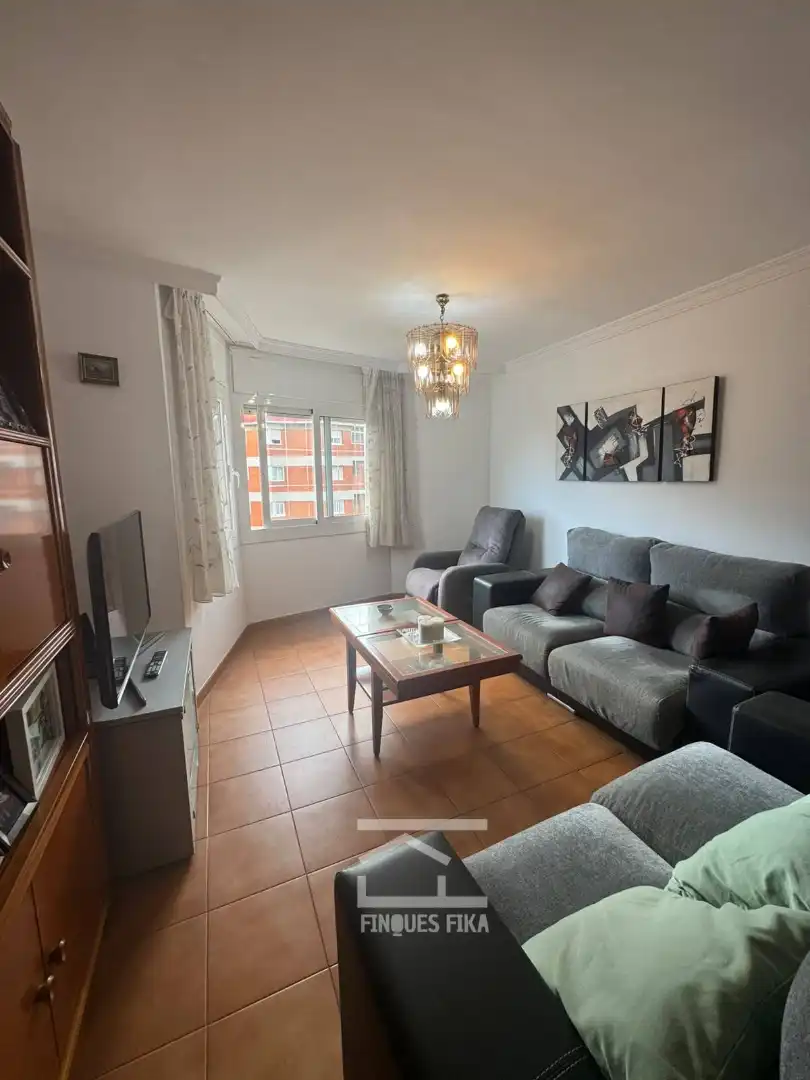 Sala de estar de Piso en venta en Mataró con Aire acondicionado, Calefacción y Amueblado