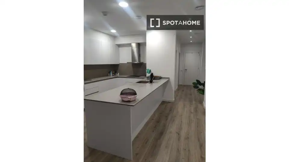 Cocina de Piso para compartir en Granollers con Aire acondicionado, Terraza y Amueblado