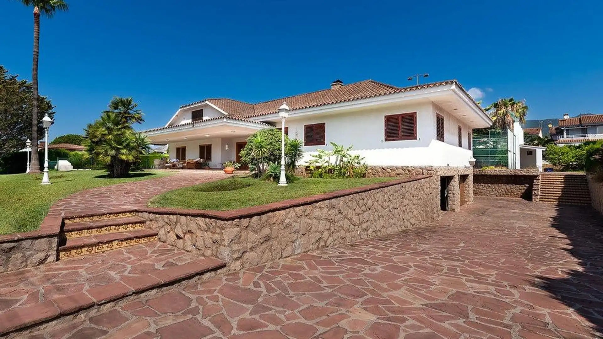 Vista exterior de Casa o chalet en venta en Benicasim / Benicàssim con Jardín privado, Terraza y Trastero