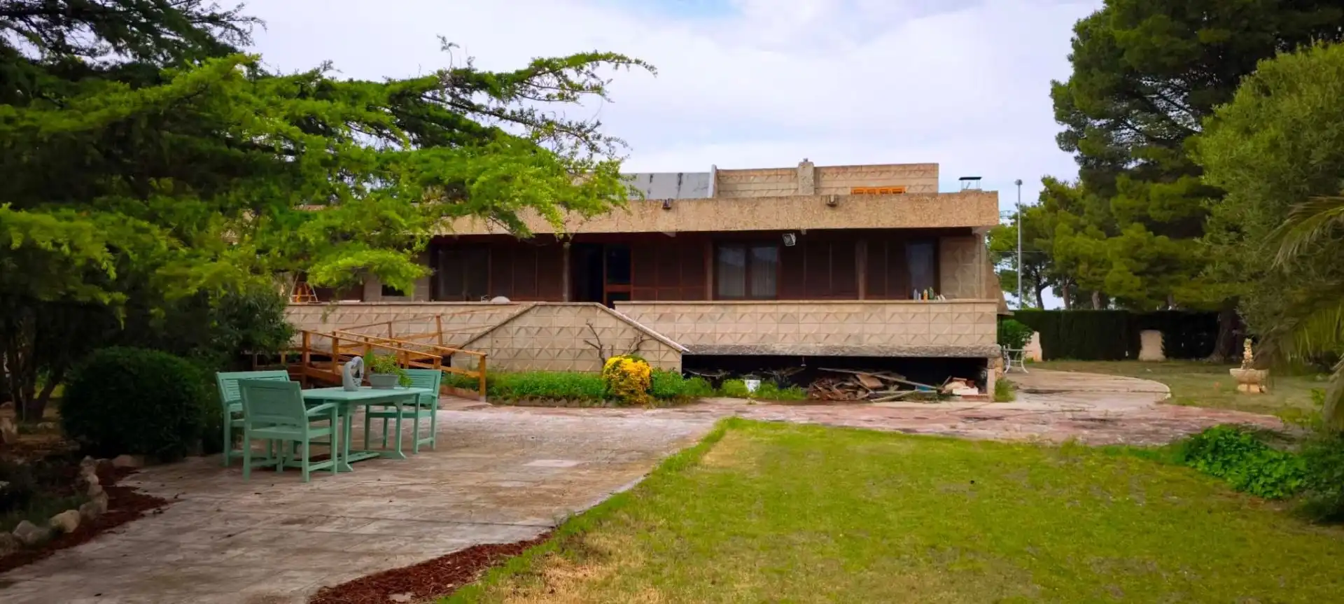 Exterior view of Houses for sale in La Muela  with Heating, Private garden and Terrace