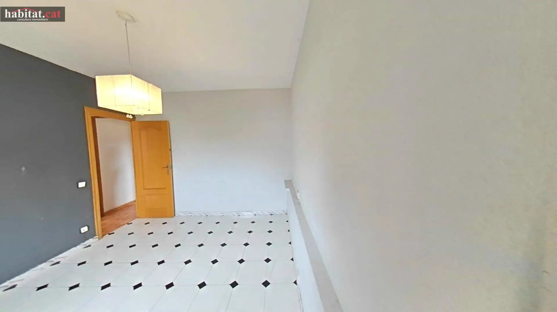 Piso en venta en Ametllers - Poble-Sec
