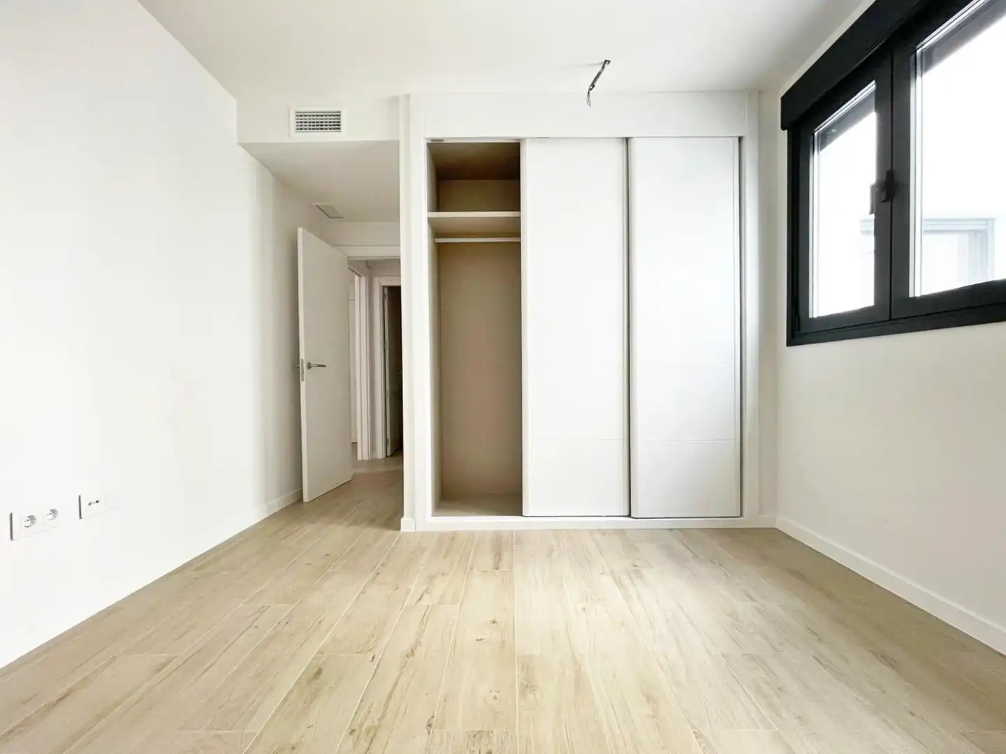 Bedroom of Flat for sale in Málaga