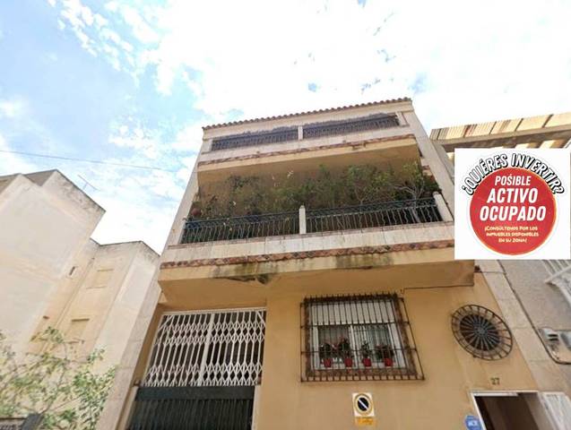 Piso en Venta en Calle POLA DE SIERO en Zona Playa de los Locos