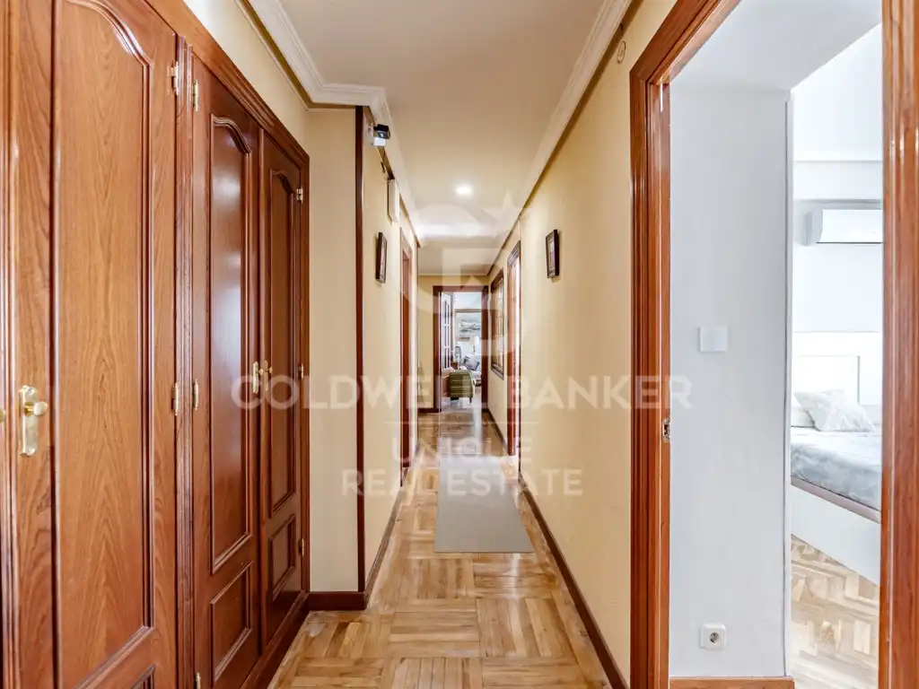 Piso en venta en Madrid con Terraza
