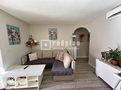 Living room of Flat for sale in  Madrid Capital  with Air Conditioner