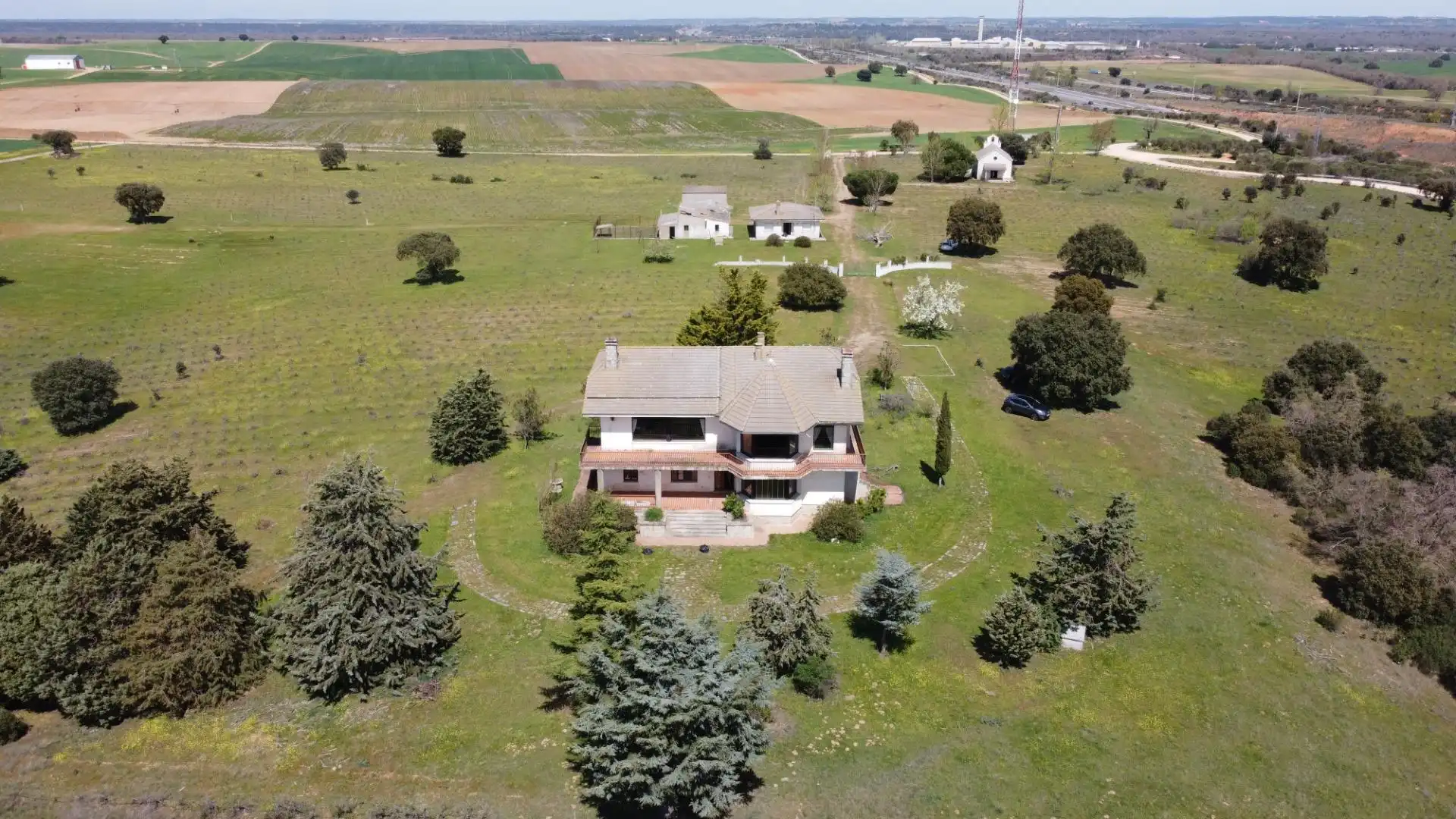 Houses for sale in Topas  with Heating, Terrace and Swimming Pool