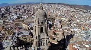 Àtic amb terrassa en venda a Centro