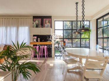 Casa amb jardí en venda a Nucli Urbà