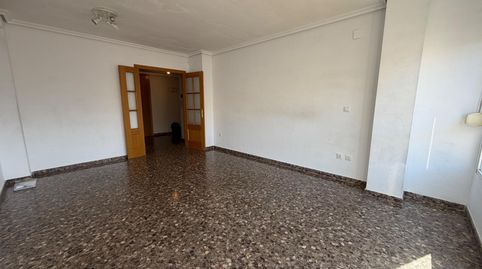 Foto 2 von Wohnung zum Verkauf in Parque de la Bombilla, Llíria