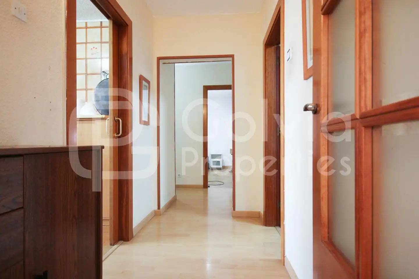 Flat for sale in L'Hospitalet de Llobregat  with Parquet flooring and Balcony