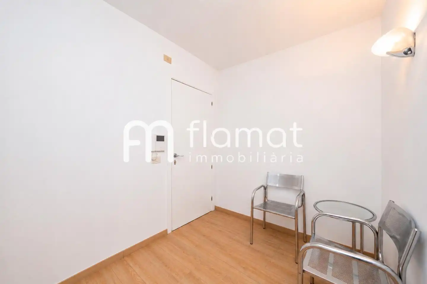 Wohnung zum Verkauf in Barcelona mit Klimaanlage