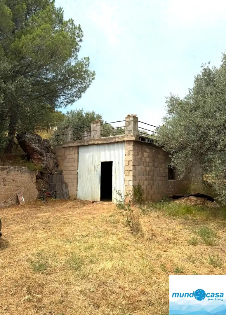 Vista exterior de Finca rústica en venda en Morata de Jalón amb Piscina comunitària