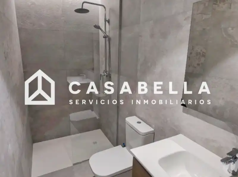 Bany de Pis en venda en Godella amb Aire condicionat, Calefacció i Terrassa