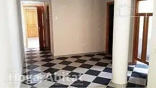Appartamento con terrazza in vendita a Calle de Baleares