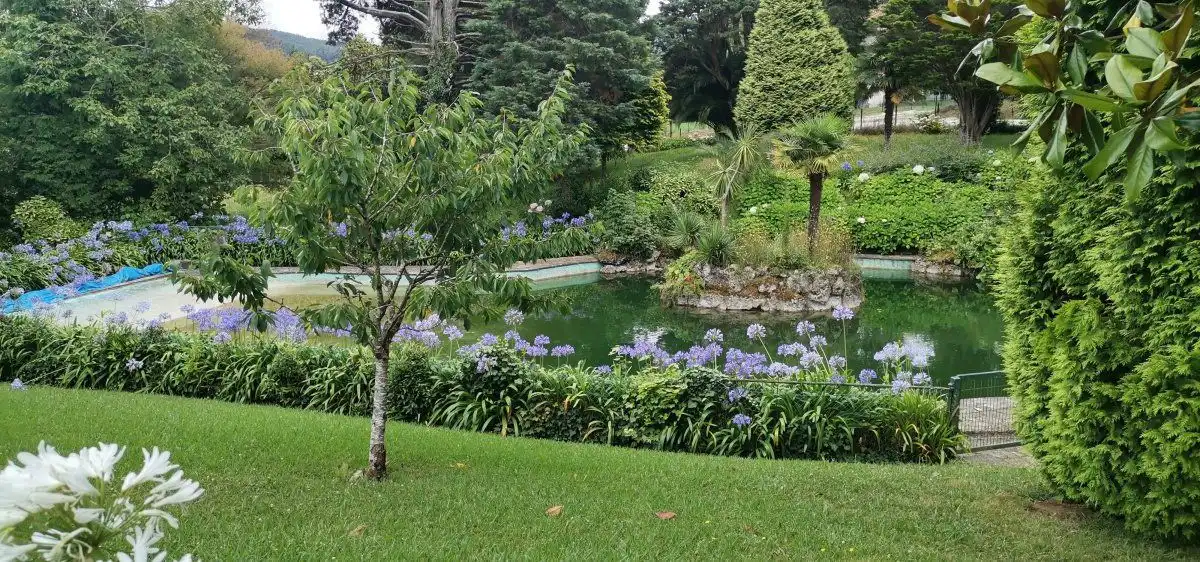 Jardí de Casa o xalet en venda en Gijón  amb Terrassa, Traster i Piscina