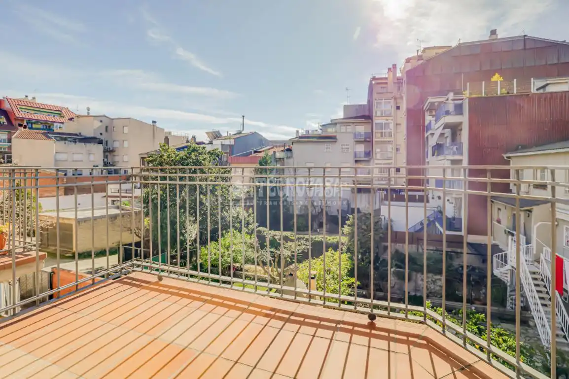 Casa adosada en venda a Sota el Cami Ral