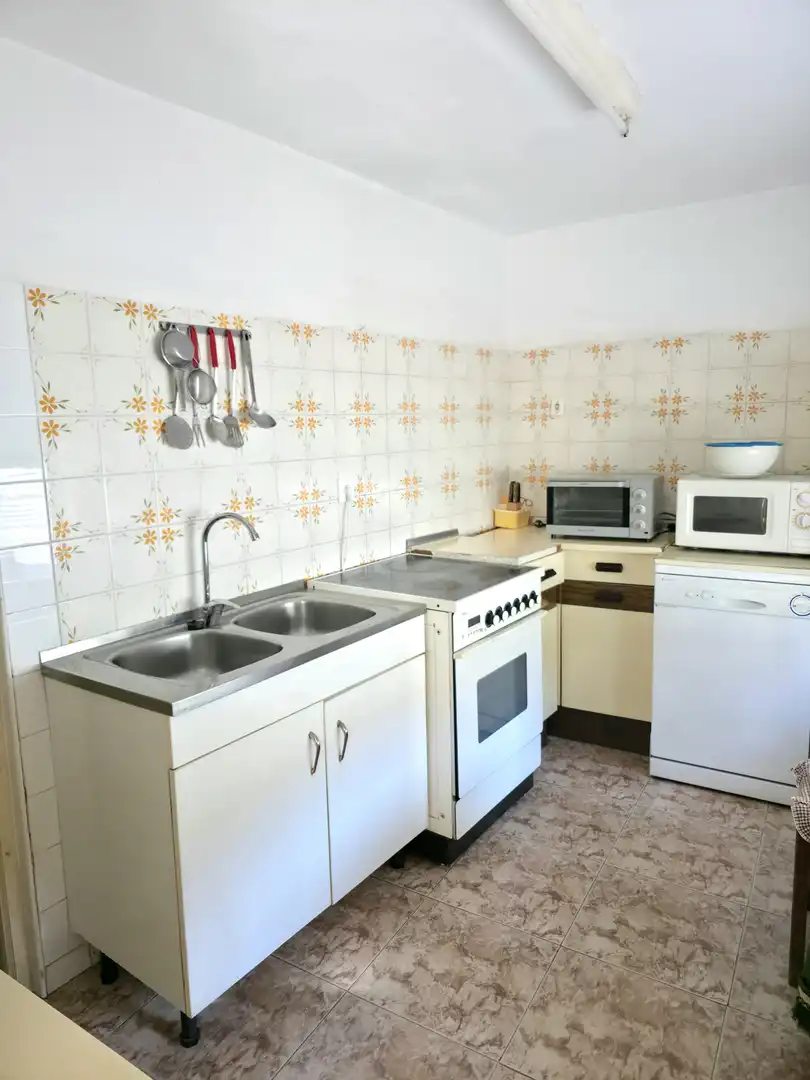 Cuina de Casa o xalet en venda en Herrera de Pisuerga amb Calefacció, Parquet i Traster