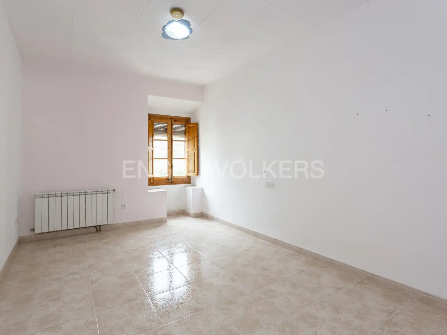 Casa adosada en venta en Albinyana con Calefacción y Terraza