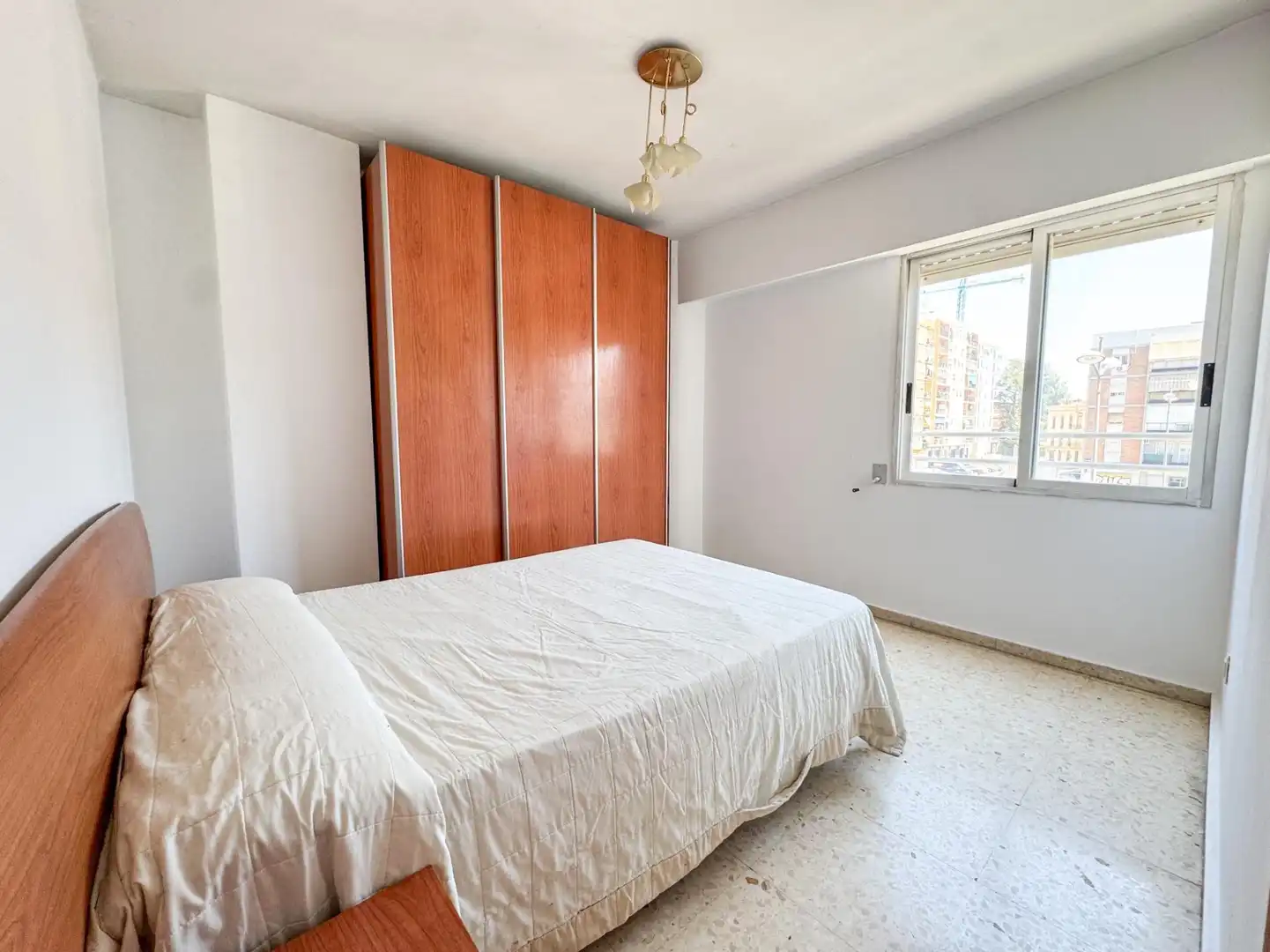 Habitación de Piso en venta en Valencia con Aire acondicionado y Balcón