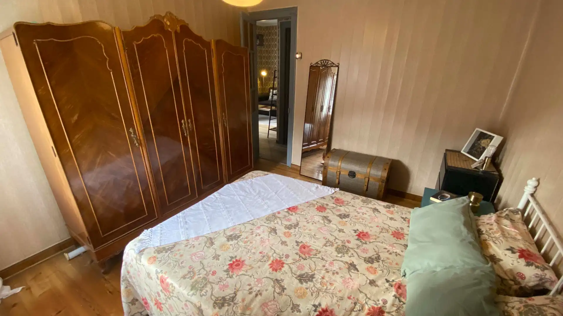 Schlafzimmer von Einfamilien-Reihenhaus zum Verkauf in San Martín del Rey Aurelio mit Privatgarten, Terrasse und Möbliert