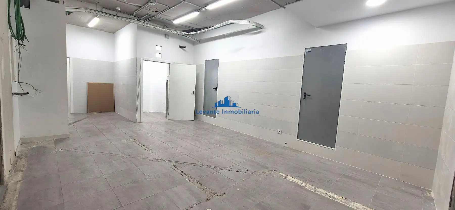 Geschaftsraum zur Miete in Valencia