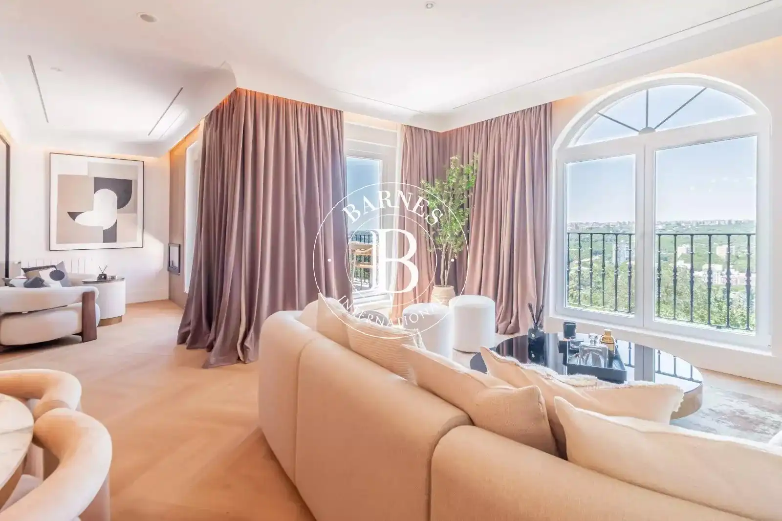 Sala de estar de Piso de alquiler en Madrid con Aire acondicionado, Calefacción y Terraza