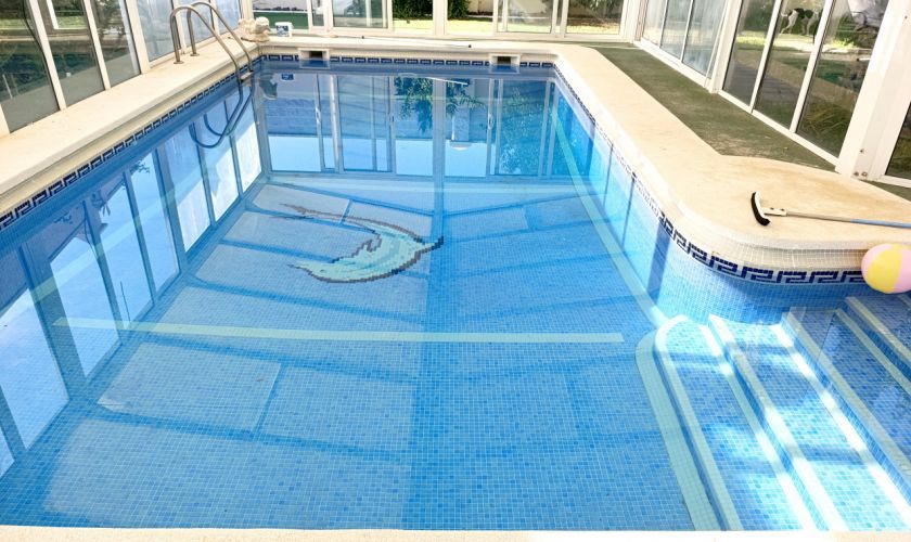 Piscina de Casa o xalet en venda en  Almería Capital amb Aire condicionat, Jardí privat i Terrassa