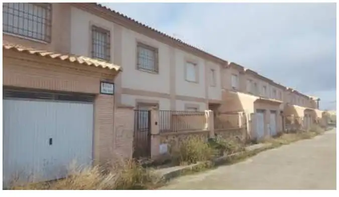 Vista exterior de Casa o chalet en venta en Noez