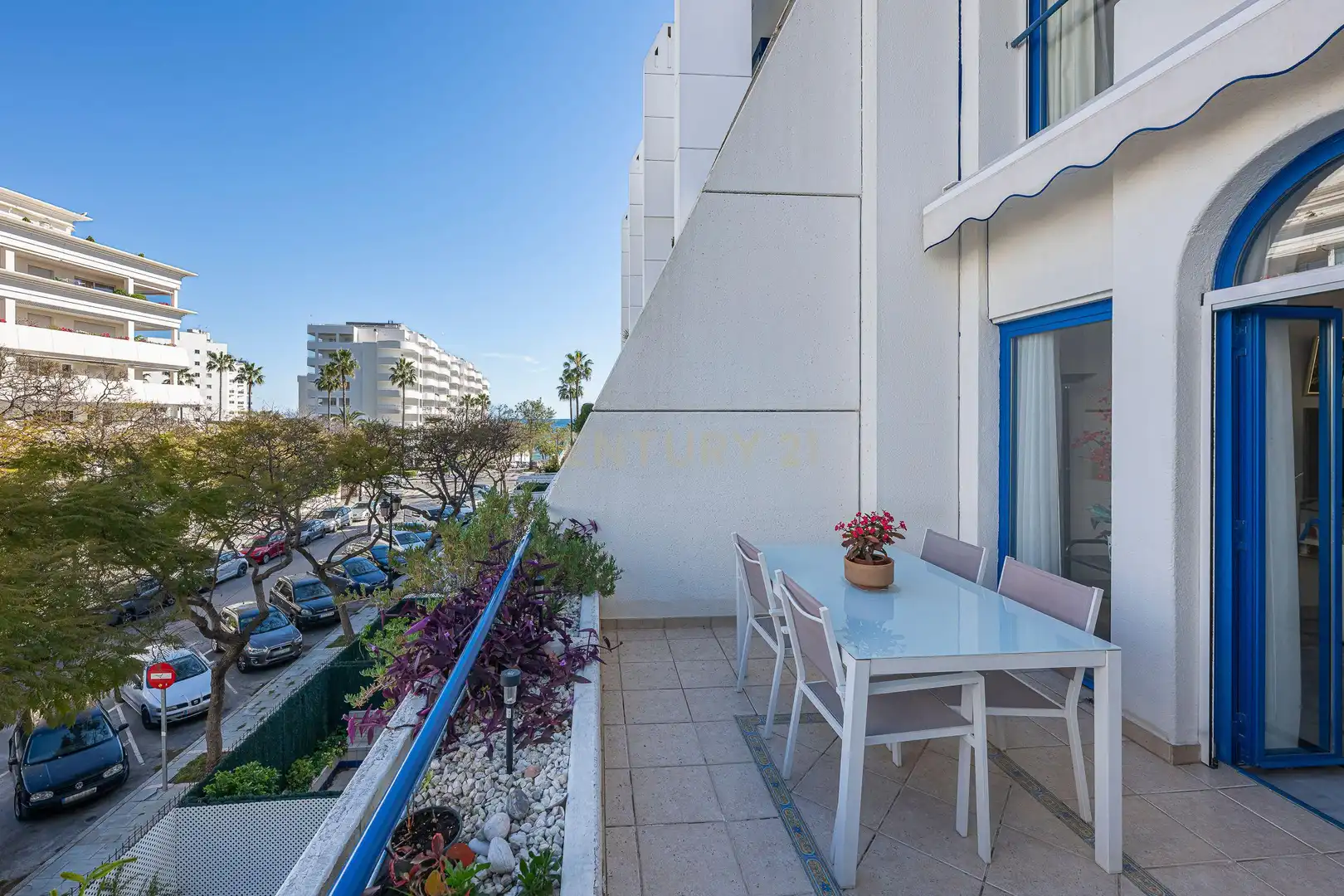 Terraza de Dúplex en venta en Marbella con Aire acondicionado, Jardín privado y Trastero